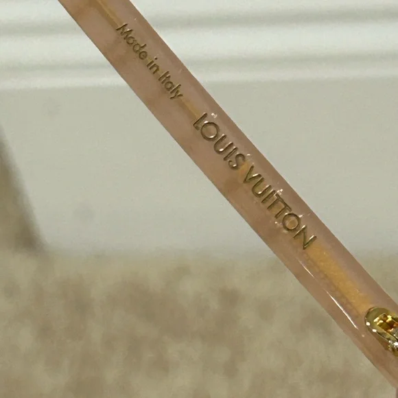 Louis Vuitton Light Cat Eye Sunglasses pink! Z1658W - Picture 4 of 16